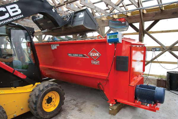 Kuhn 3115 Stationary for sale at Western Implement, Colorado
