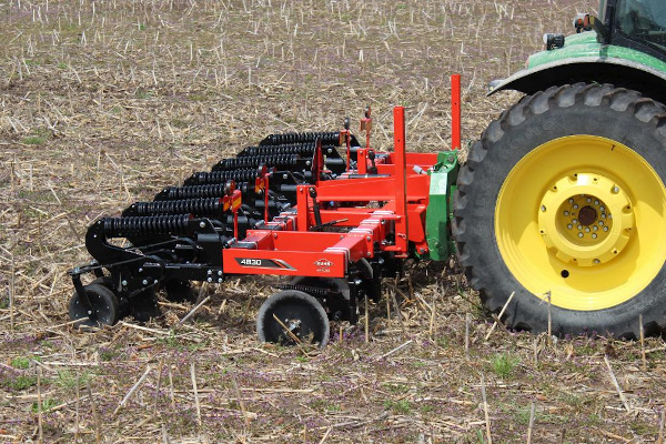 Kuhn | Rippers | 4830 Series for sale at Western Implement, Colorado
