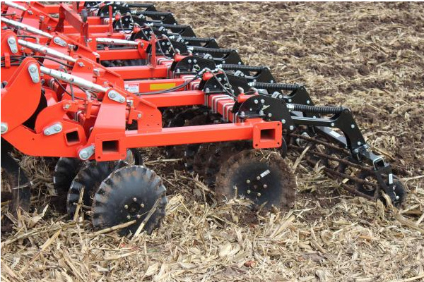 Kuhn | Combination Disc Rippers | Dominator® 4860 for sale at Western Implement, Colorado