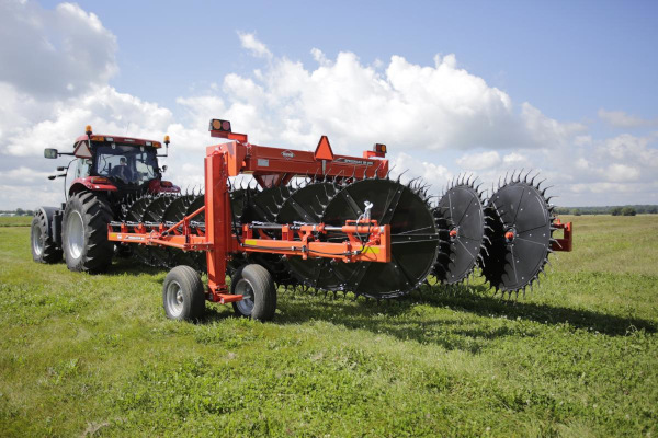 Kuhn SR 800-17 for sale at Western Implement, Colorado