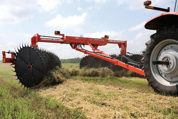 Kuhn | Wheel Rakes | SR 800 series for sale at Western Implement, Colorado