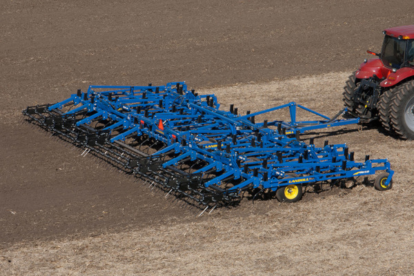 Landoll | Secondary Tillage & Seedbed Preparation | 9600 Series Field Cultivator for sale at Western Implement, Colorado