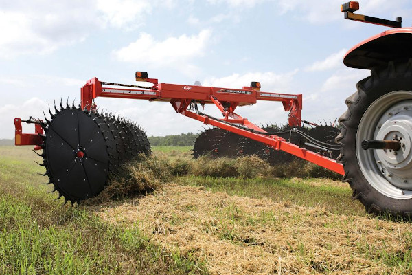 Kuhn SR 800-19 for sale at Western Implement, Colorado